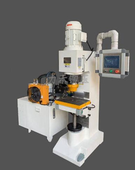 如何買到一臺滿意的徑向鉚接機?