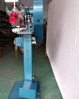 徑向鉚接機(jī)讓繞線木軸組裝更快捷和簡(jiǎn)便！