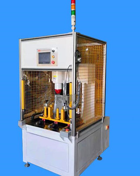 鉚接機定制時需要注意哪些？這幾個方面需留意！