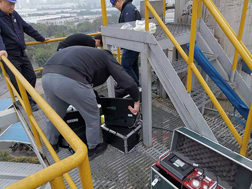 9100FIR傅里葉紅外氣體分析儀石墨測(cè)試現(xiàn)場(chǎng)