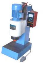 立式徑向鉚接機特點